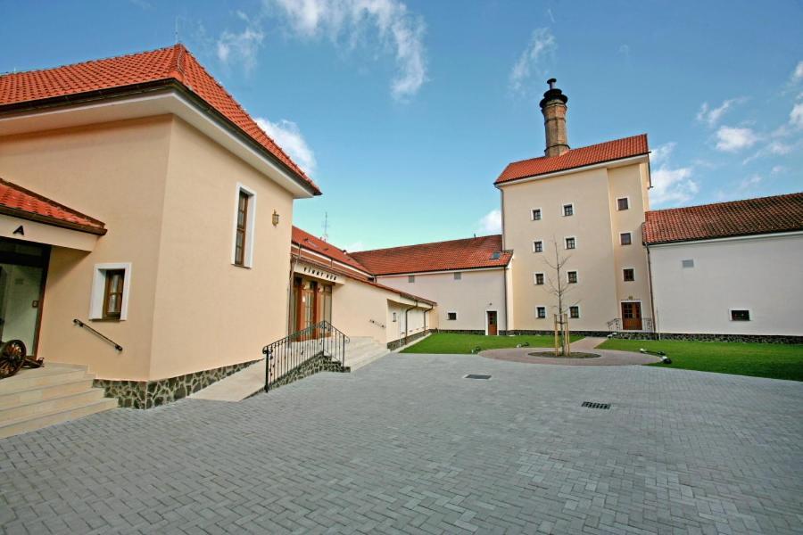 Chateau Krakovány Kültér fotó